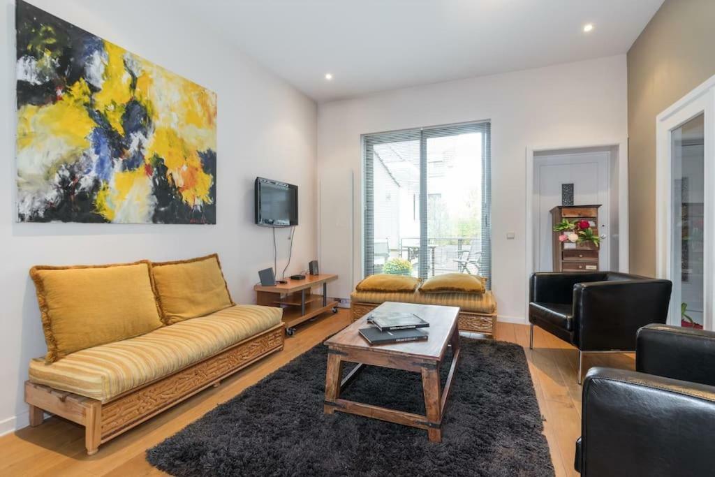 הוילה בריסל Fantastic Large House מראה חיצוני תמונה